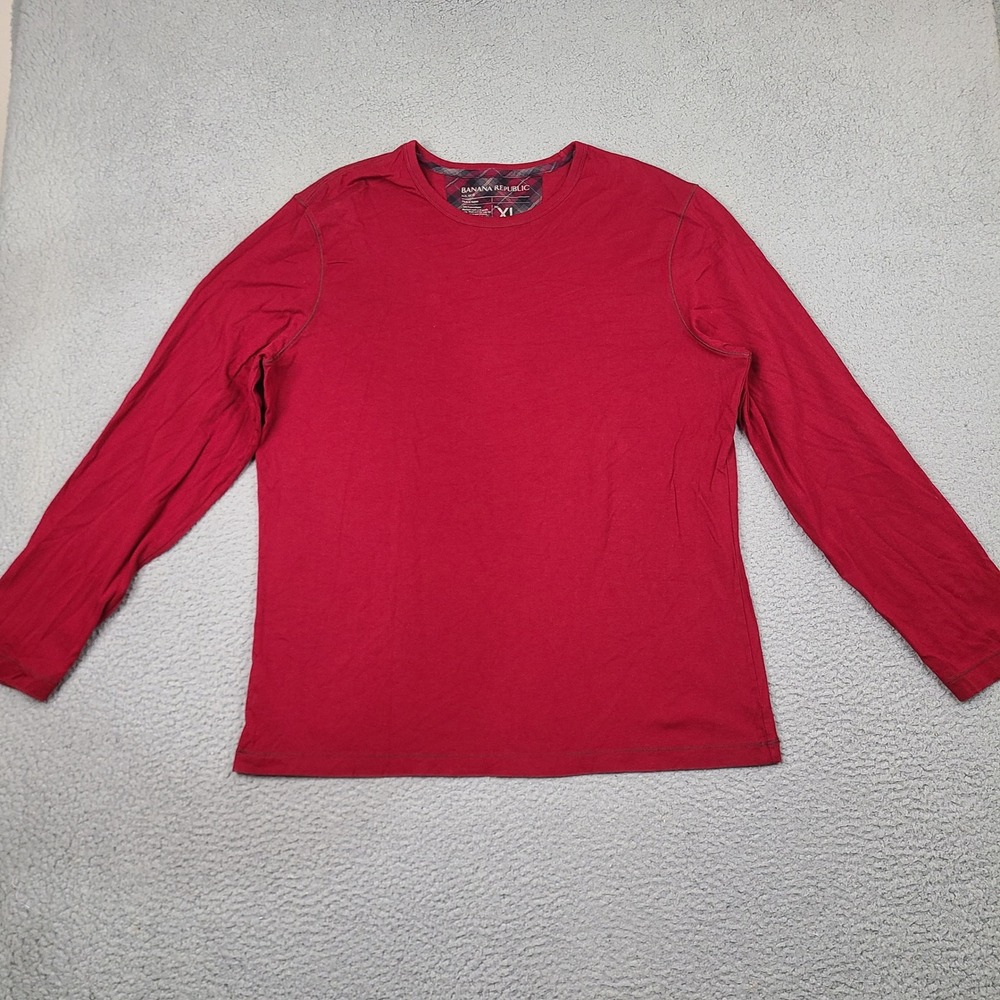 Banana Republic T-Shirt Mens XL Red Long Sleeve Crew Neck Cotton